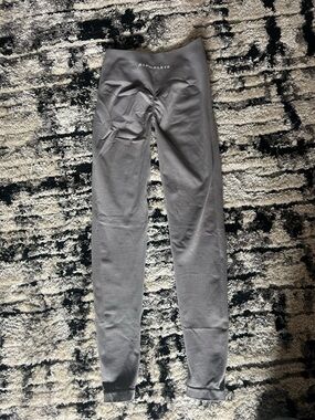 Alphalete Gray Seamless Leggings